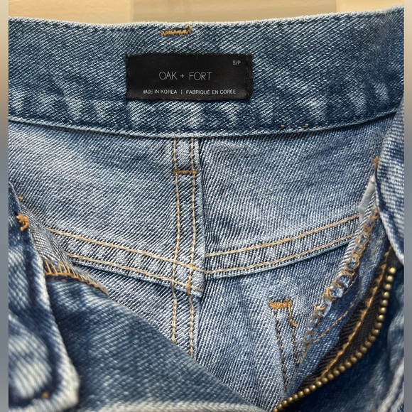 Ladies Oak and Fort Jeans - Picture 2 of 3